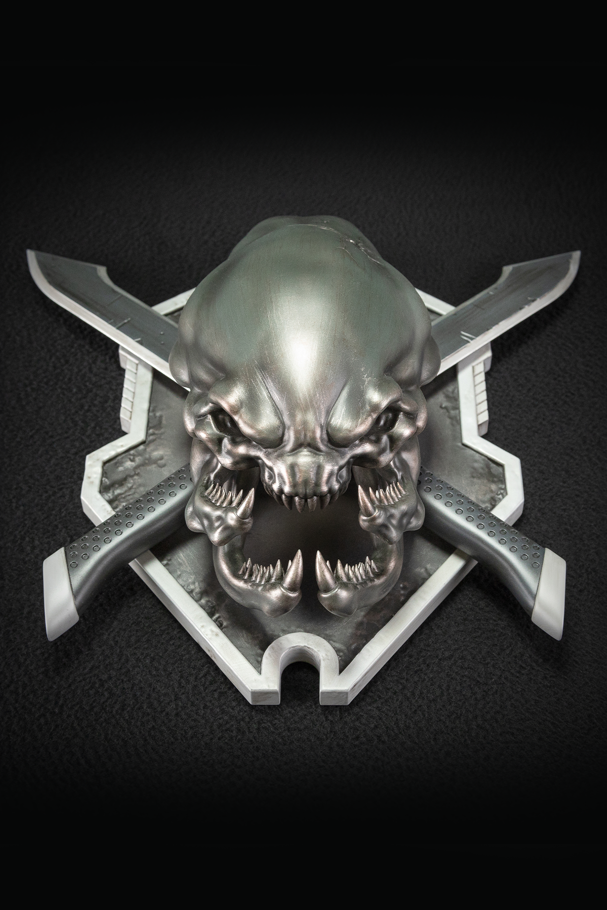 Halo Legendary Icon Wall Mount - Grunt Sized Edition