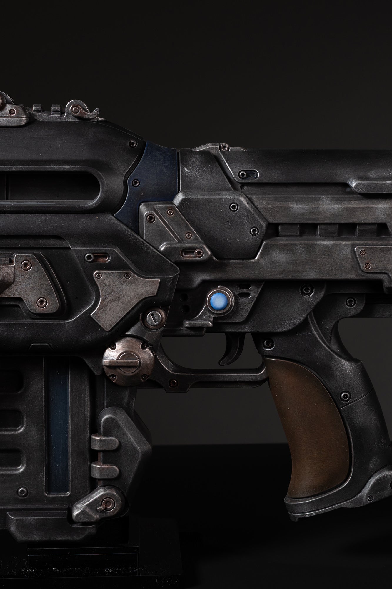 Gears of War Prototype Lancer Replica