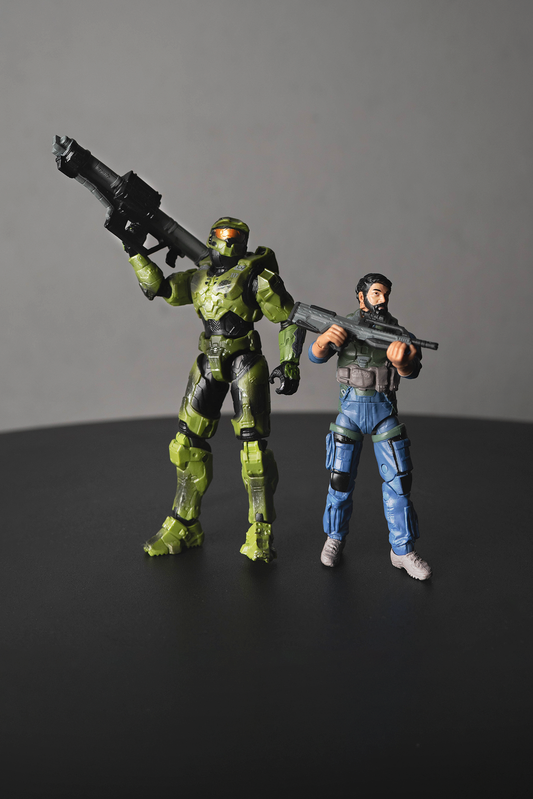 Halo Infinite The Pilot and Master Chief Action Figure 2-Pack